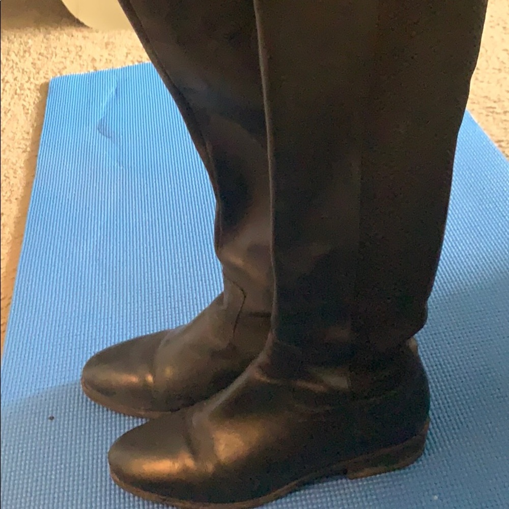 Black Boots